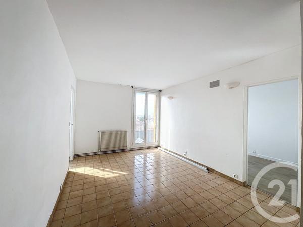 Appartement à vendre  4 pièces - 66,40 m2 DRANCY - 93