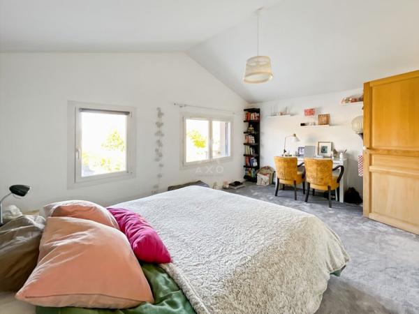 Maison rénovée avec piscine