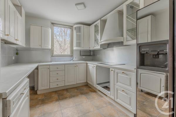 appartement à vendre  5 pièces - 99,80 m2 PARIS - 75010