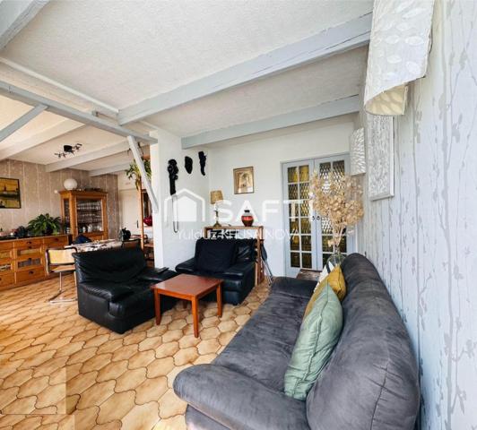 GRAND  APPARTEMENT T4 TRAVERSANT - RESIDENCE CALME - IDEAL FAMILLE !