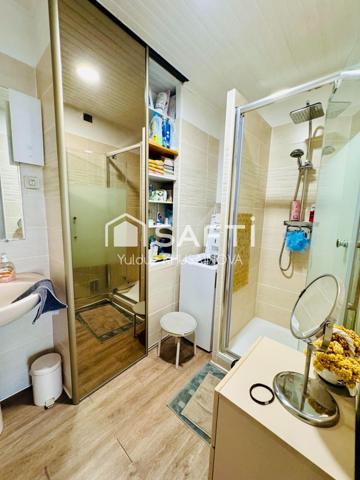 GRAND  APPARTEMENT T4 TRAVERSANT - RESIDENCE CALME - IDEAL FAMILLE !