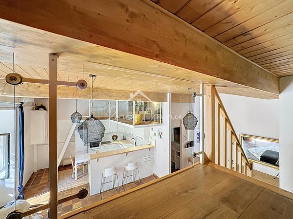 Millau (12100) APPARTEMENT F3 67 M² ATYPIQUE POUR 90 M² AU SOL