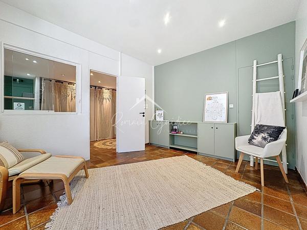 Millau (12100) APPARTEMENT F3 67 M² ATYPIQUE POUR 90 M² AU SOL