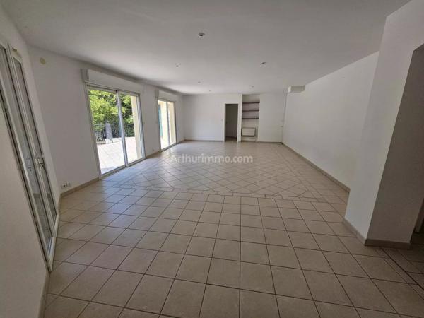 Vente Villa 5 pièces 145 m2 à Trans-en-Provence