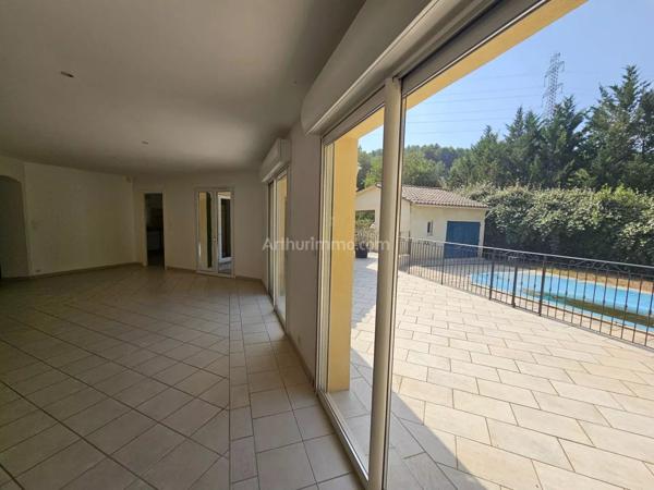 Vente Villa 5 pièces 145 m2 à Trans-en-Provence