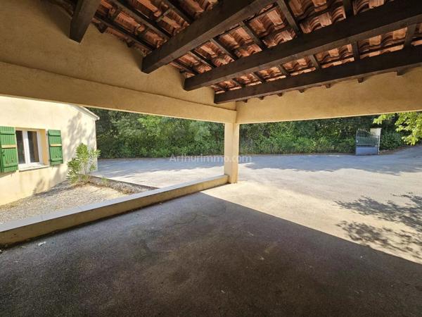 Vente Villa 5 pièces 145 m2 à Trans-en-Provence