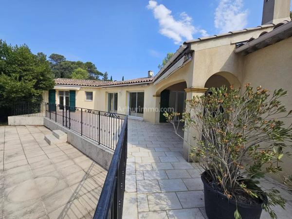 Vente Villa 5 pièces 145 m2 à Trans-en-Provence