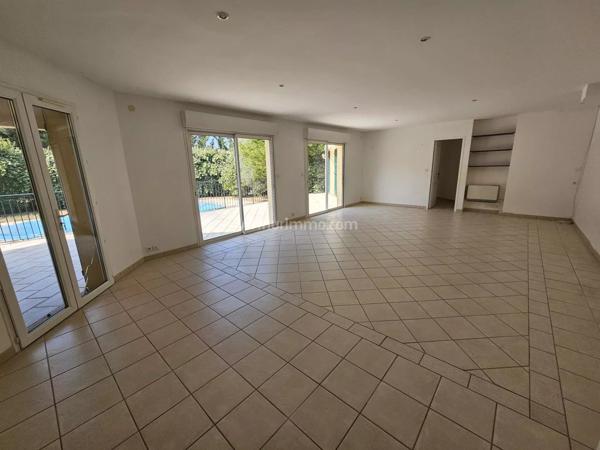 Vente Villa 5 pièces 145 m2 à Trans-en-Provence