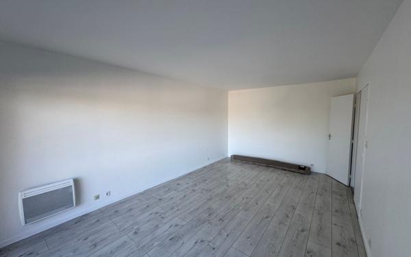 Appartement à louer    3 pièces •  Saint-Maurice