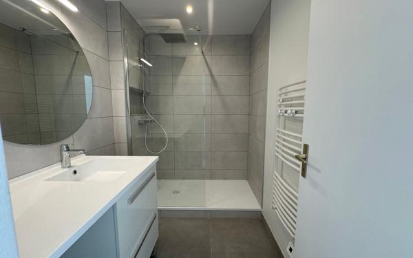 Appartement à louer    3 pièces •  Saint-Maurice