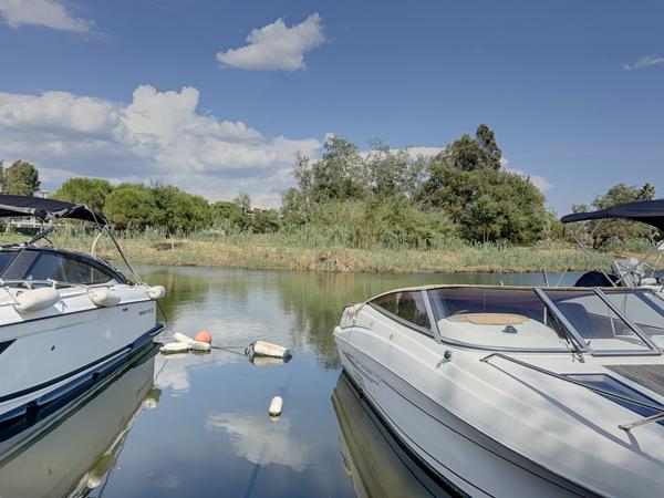 Mandelieu-la-Napoule (06210) Villa 3 pièces – 90 m² – Jardin + Parking + Place de bateau privative