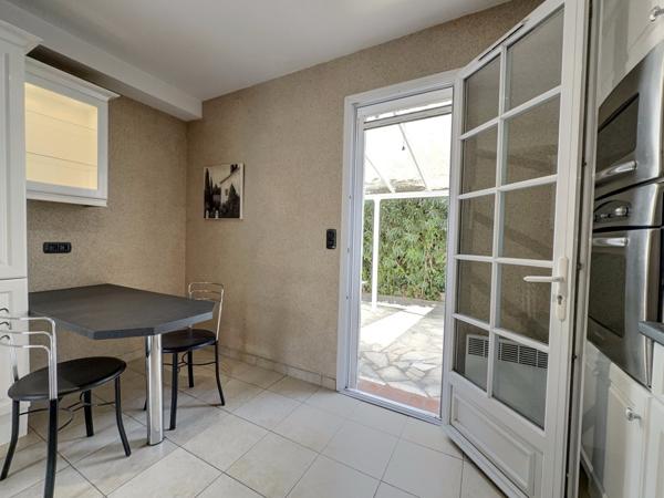 Mandelieu-la-Napoule (06210) Villa 3 pièces – 90 m² – Jardin + Parking + Place de bateau privative