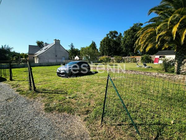 Terrain à bâtir en coeur de ville à Etables sur mer 225 m2