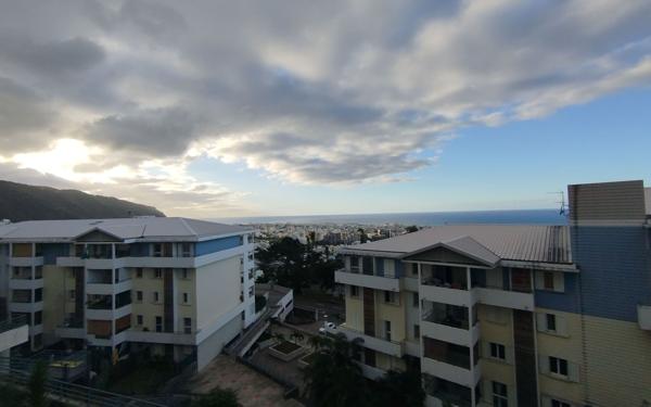 Appartement à louer    3 pièces •  Saint-Denis