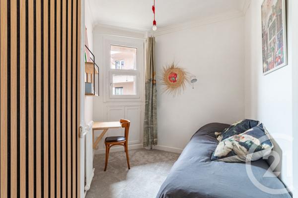 Appartement F3 à vendre  3 pièces - 55,80 m2 PARIS - 75017