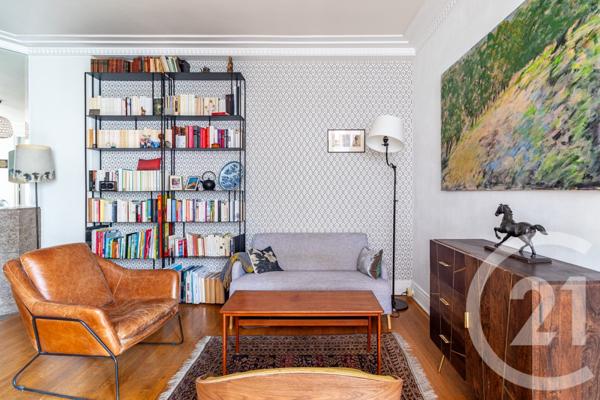 Appartement F3 à vendre  3 pièces - 55,80 m2 PARIS - 75017