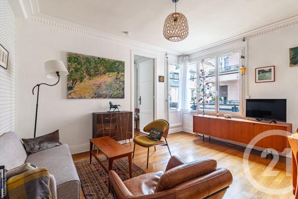 Appartement F3 à vendre  3 pièces - 55,80 m2 PARIS - 75017