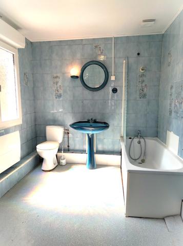 Maison
         3 pièces
        - 61 m² 148 000 € *
