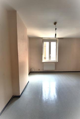 Maison
         3 pièces
        - 61 m² 148 000 € *