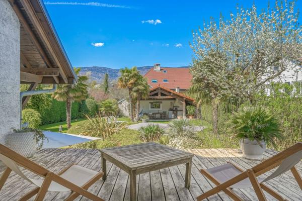 Vente Maison de luxe Divonne-les-Bains 6 Pièces 240 m²