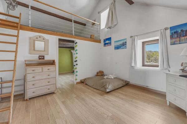 Vente Maison de luxe Divonne-les-Bains 6 Pièces 240 m²