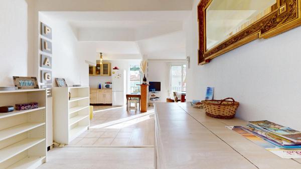 APPARTEMENT LUMINEUX PROCHE PLAGE ET COMMODITES