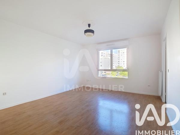 Location appartement 2 pièces 43,86 m² Dammarie-les-Lys