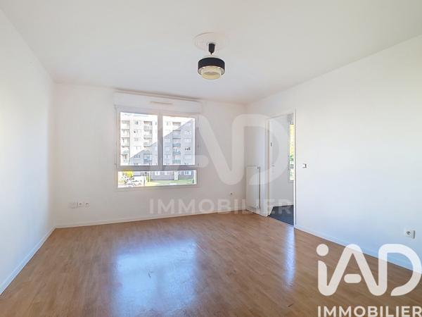 Location appartement 2 pièces 43,86 m² Dammarie-les-Lys