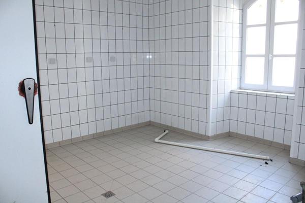 Langogne Maison avec garage et atelier