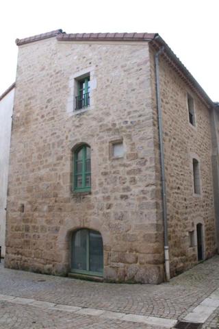 Langogne Maison avec garage et atelier