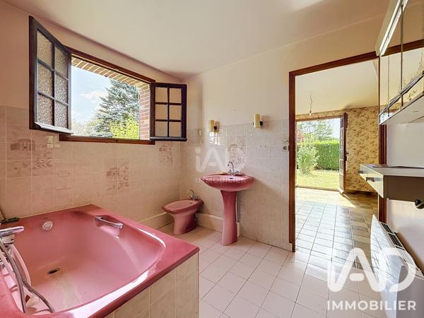 Maison à vendre 6 pièces 126 m² Saint-Ouen-sur-Iton