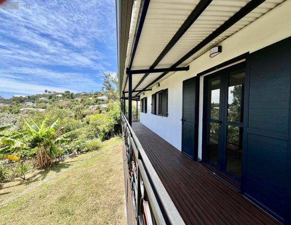 Maison à vendre à La-Montagne à la Réunion (97417), ref : 97405/216