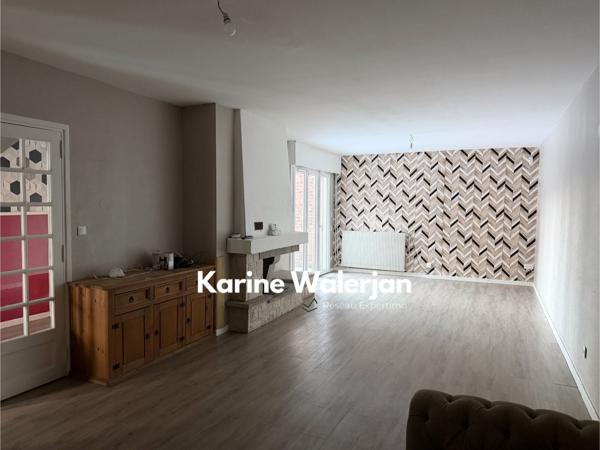 Carvin (62220) MAISON FAMILIALE 111 M2 AVEC DEPENDANCE AMENAGEABLE + HANGAR + ACCES CAMPING CAR