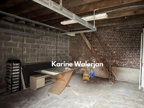 Carvin (62220) MAISON FAMILIALE 111 M2 AVEC DEPENDANCE AMENAGEABLE + HANGAR + ACCES CAMPING CAR