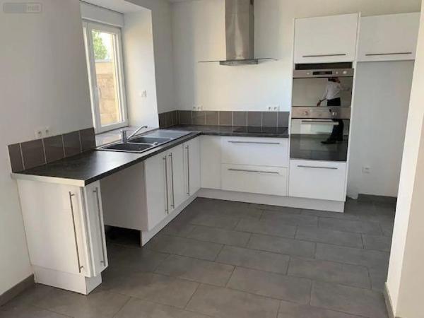 Location - Maison Le Mans 72000 3 pièces 41 m 2 218 m 2