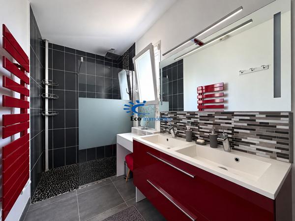EXCLUSIVITE SAINT ROGATIEN MAISON PLAIN-PIED 4 CHAMBRES JARDIN TERRASSE GARAGE Saint rogatien