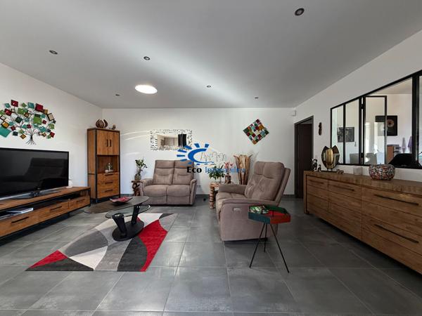 EXCLUSIVITE SAINT ROGATIEN MAISON PLAIN-PIED 4 CHAMBRES JARDIN TERRASSE GARAGE Saint rogatien