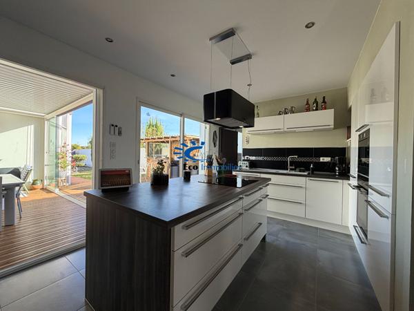 EXCLUSIVITE SAINT ROGATIEN MAISON PLAIN-PIED 4 CHAMBRES JARDIN TERRASSE GARAGE Saint rogatien