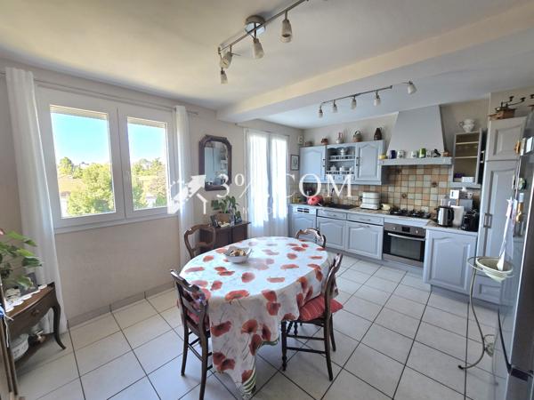 Appartement 3 pièce(s) 1 chambre(s) 62.6 m²