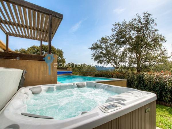 Villa 4 pièce(s) 3 chambre(s) 98 m²