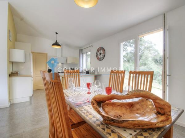 Villa 4 pièce(s) 3 chambre(s) 98 m²