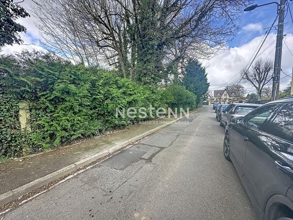 Terrain Le Thillay 623 m2