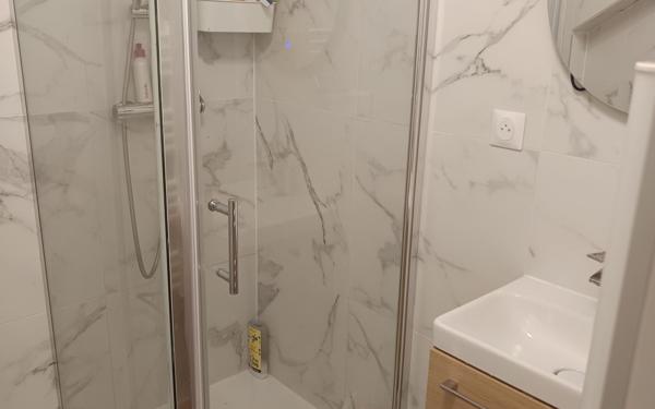 Appartement à louer    1 pièce •  Ivry-sur-Seine