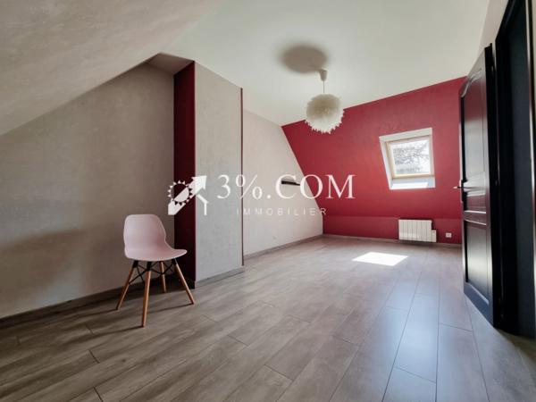 Maison
                                                                                                                                                                                                                                                                                                                        6 pièce(s)                                                                                                                                                                                                          4 chambre(s)                                                                                                                                                                                                          114.5  m²
