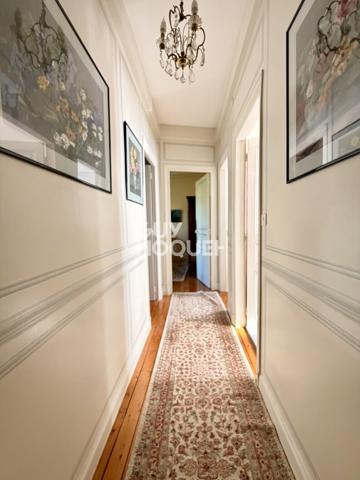 Maison à vendre de 6 pièces de 154 m² - REIMS SECTEUR SAINT REMI