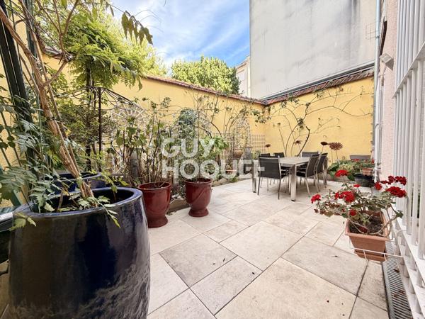Maison à vendre de 6 pièces de 154 m² - REIMS SECTEUR SAINT REMI