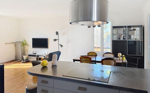 Appartement à vendre    3 pièces • 72,63 m2 Antibes