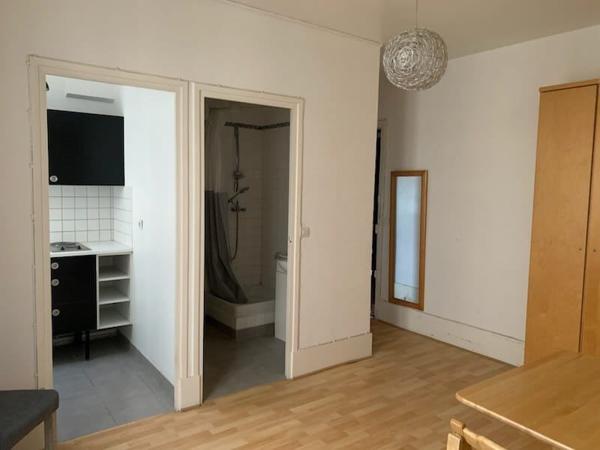 Deux pièces calme et lumineux