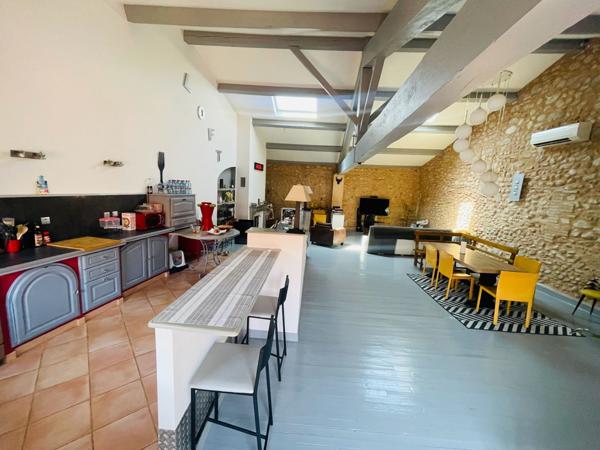 CHARMANTE MAISON TYPE LOFT