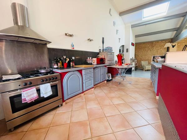 CHARMANTE MAISON TYPE LOFT